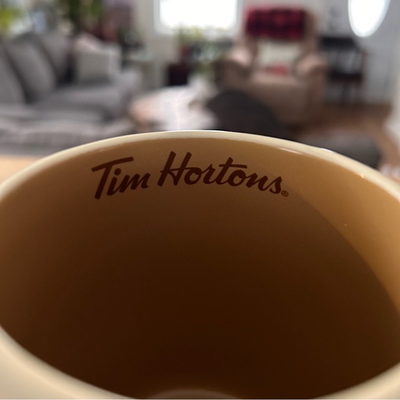 Tim Hortons limited edition mug #016 - Picture 4 of 4